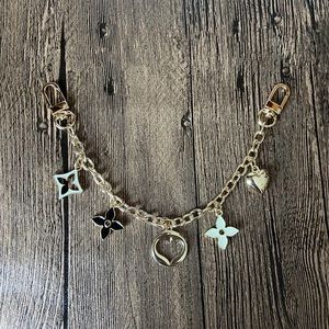 Clover Chain Bag Charm